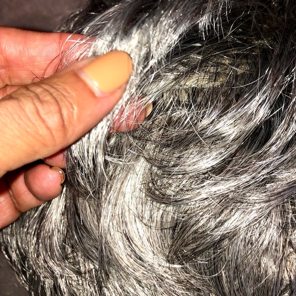 VIVICA A. FOX silver wig - Picture 7 of 11